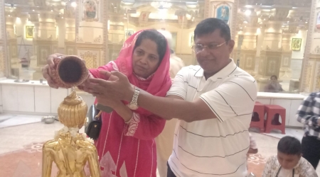 Abhsek Jal Pooja, Aarti