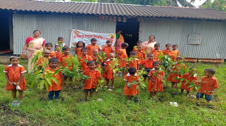 A total of 4,000 fruit saplings were distributed among school students through various schools and distribution centres to promote environmental awareness and encourage tree plantation among the younger generation.