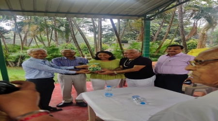 US Delegation visit at Lions Safari Park - 9 May 2022