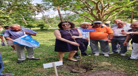 US Delegation visit at Lions Safari Park - 9 May 2022