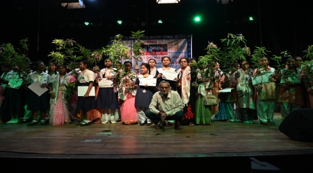 900 saplings were distributed