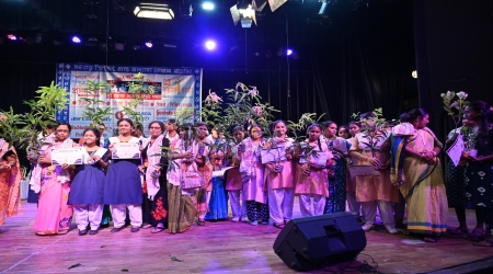 The program was attended by about 800 students from 17 schools of the Dumdum area.