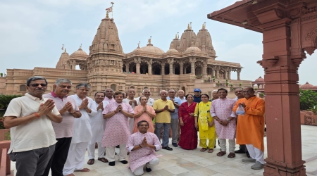 Plantation program of 21 holy sandalwood plants at Swaminarayan Mandir, Joka.