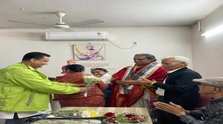 Dr. Rangan Ramakrishnan and his family were formally honoured at VYASA Kolkata