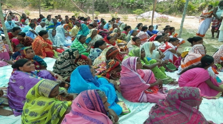 Sarees and Dhoties Distribution - Dwarik Nagar - Sundarbans - Bharat Sevashram Sangha - April 3, 2022